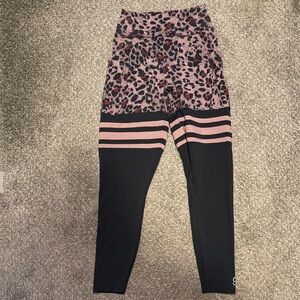 Bombshell Sportswear scrunch thigh-high leggings